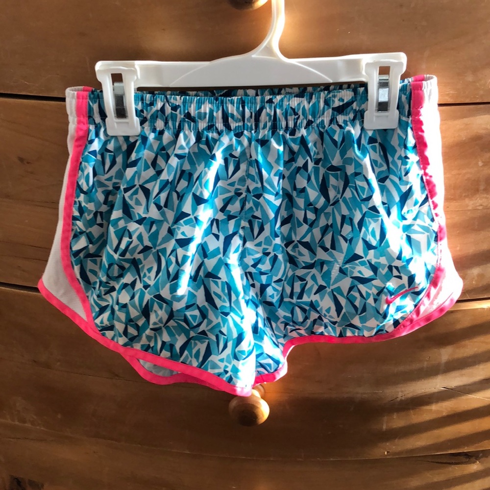 Nike pattern athletic shorts